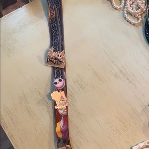 Disney world lanyard with pins